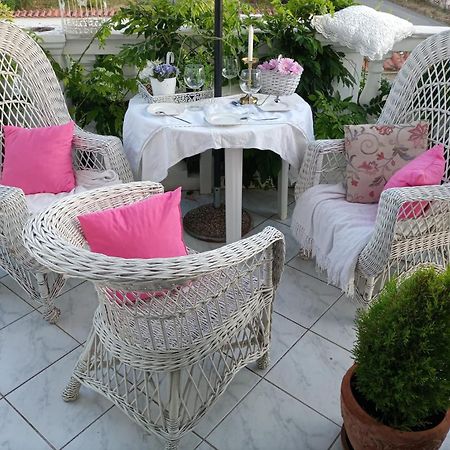 Apartment Jozefina Porec Exterior photo